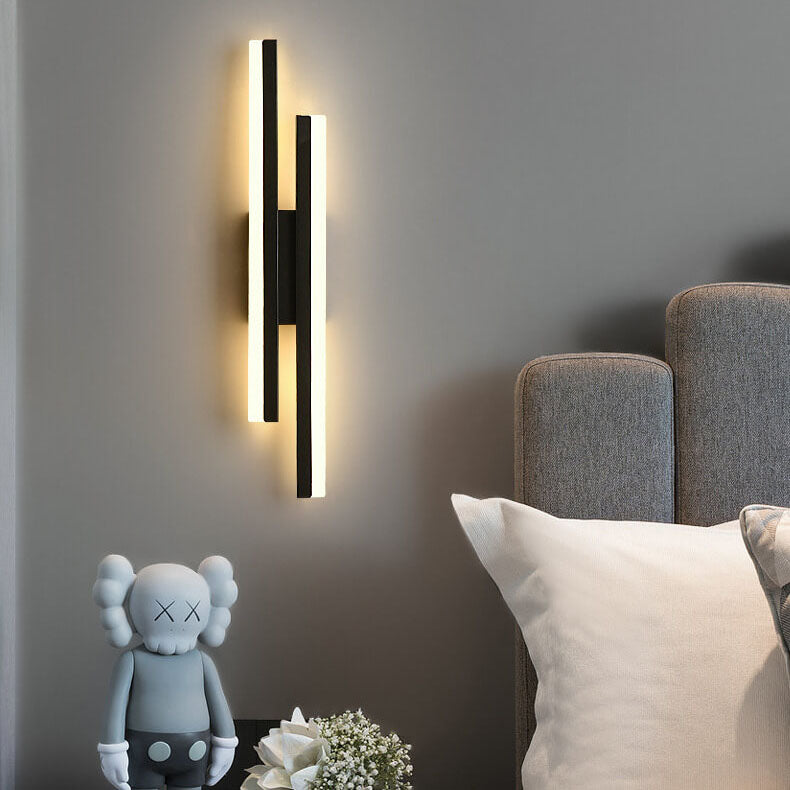 Sleek Black Iron Acrylic LED Wall Sconce Lamp for Contemporary Spaces