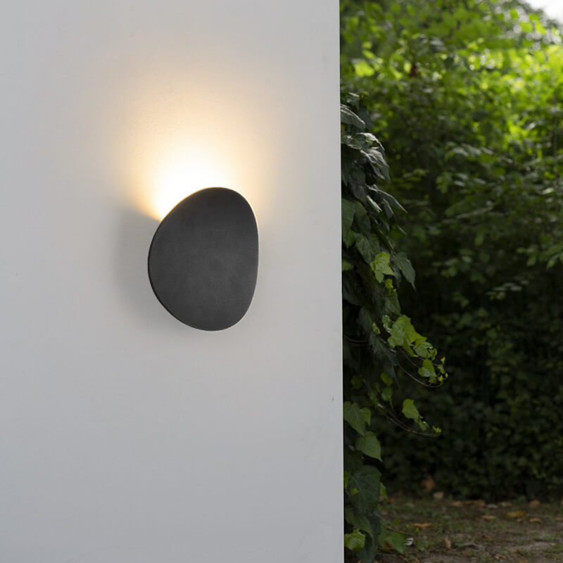 Sleek Black Round LED Wall Sconce for Indoor and Outdoor Use