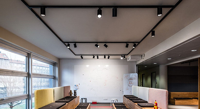 Versatile Adjustable LED Track Lighting Rail System for Modern Interiors