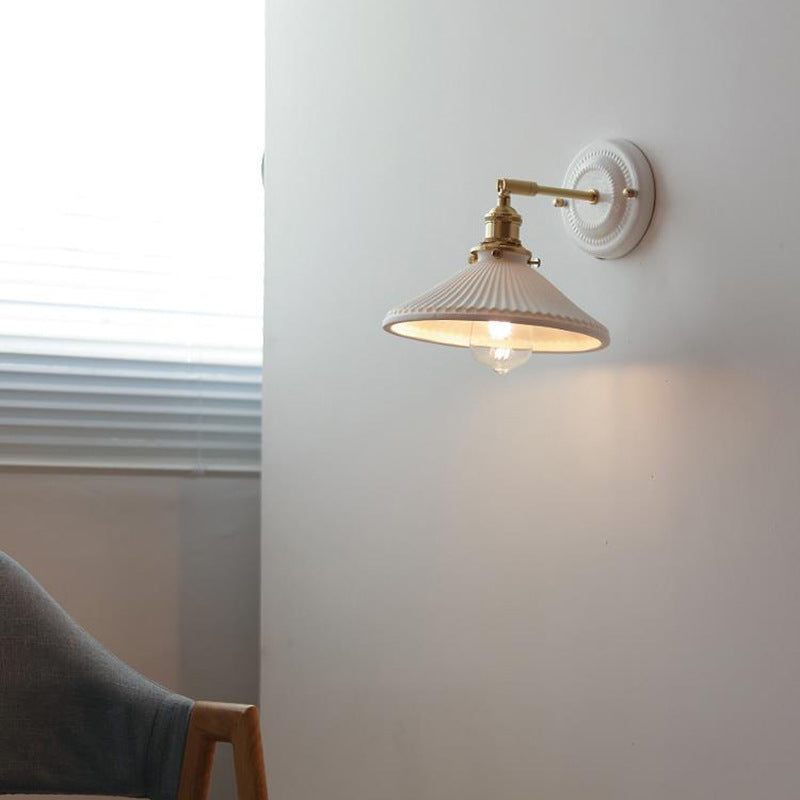 Classic Brass-Finished Vintage Ceramic Round Wall Sconce Lamp for Living Room