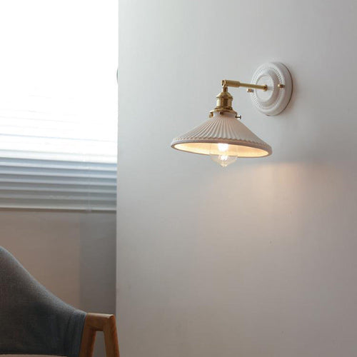 Classic Brass-Finished Vintage Ceramic Round Wall Sconce Lamp for Living Room