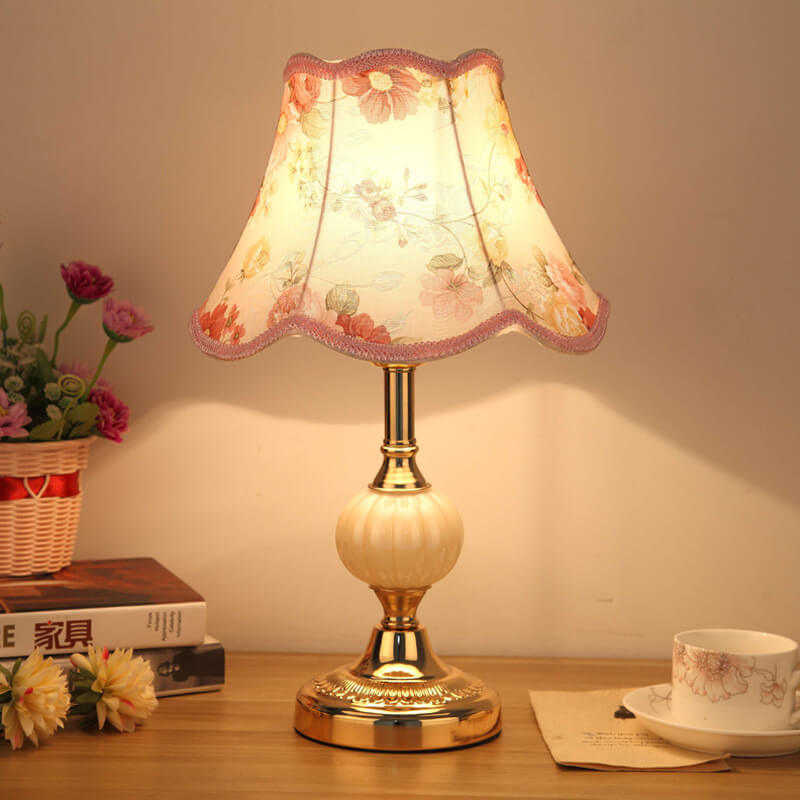 Nordic Vintage Floral Glass Table Lamp for Bedroom or Living Room Decor