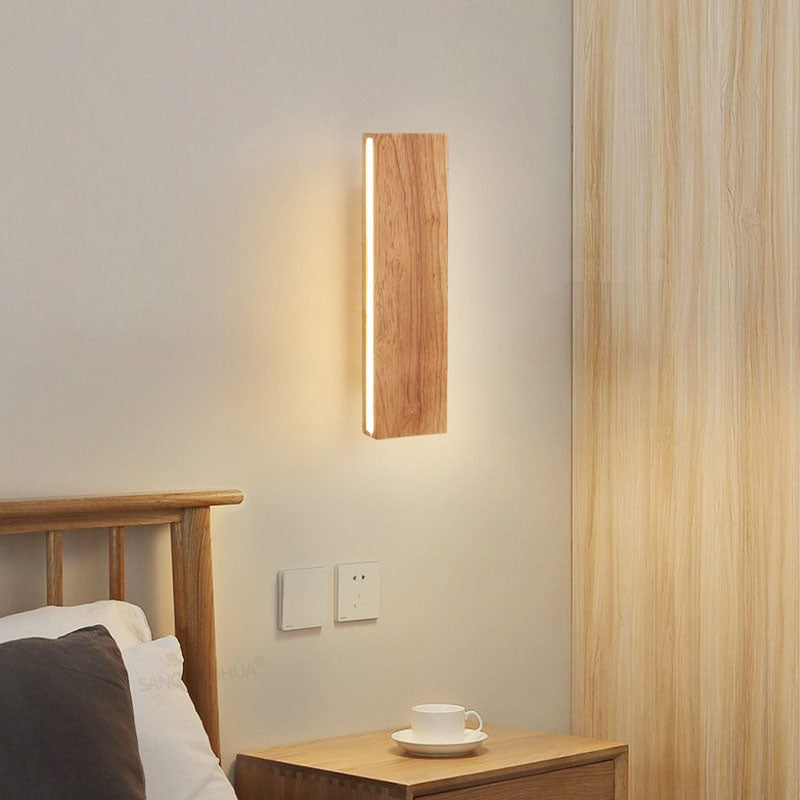Nordic Style Rotatable Solid Wood LED Wall Sconce for Contemporary Spaces