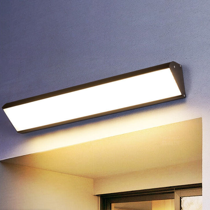 Sleek Black Aluminum LED Wall Sconce Lamp for Indoor Outdoor Use