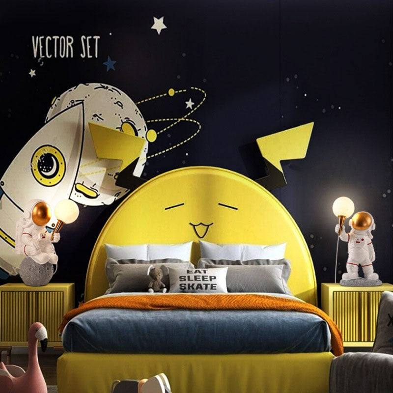 Modern Cartoon Astronaut Resin Wall Sconce Lamp for Kids' Bedroom