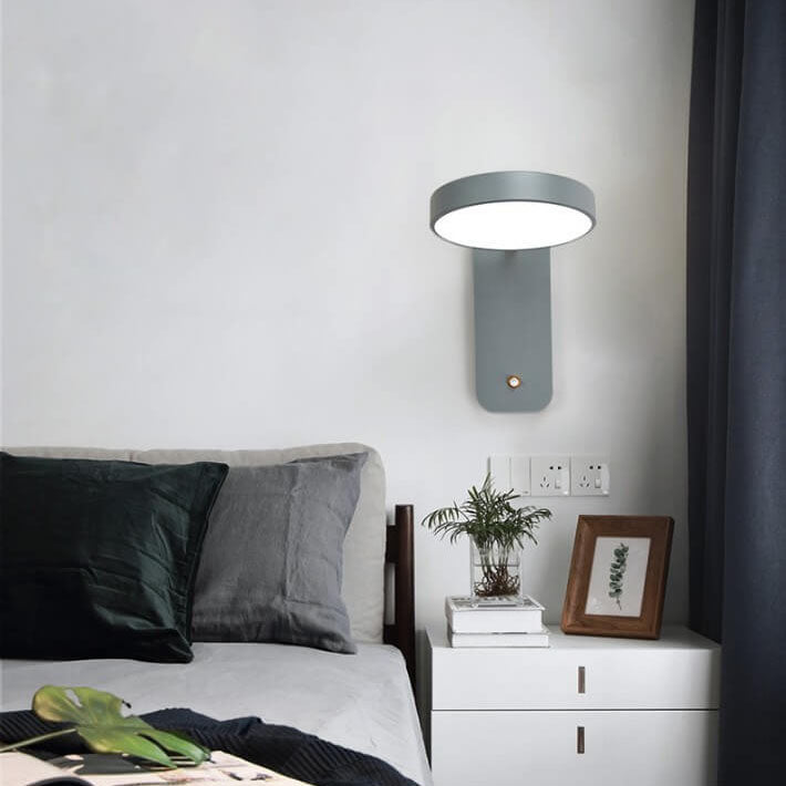 Modern White Round Rotatable LED Wall Sconce for Bedroom or Reading