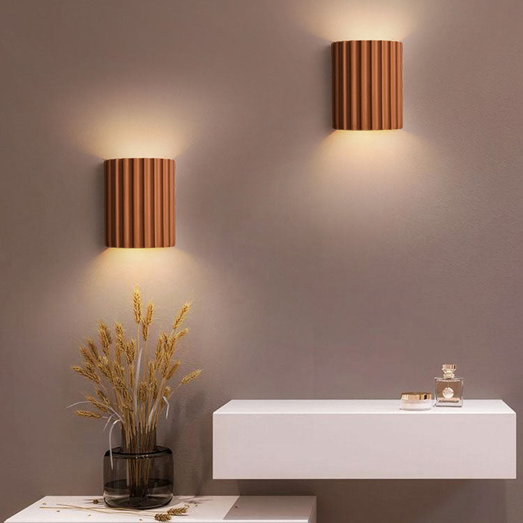 Stylish White Resin 2-Light Nordic Wall Sconce for Bedroom Decor