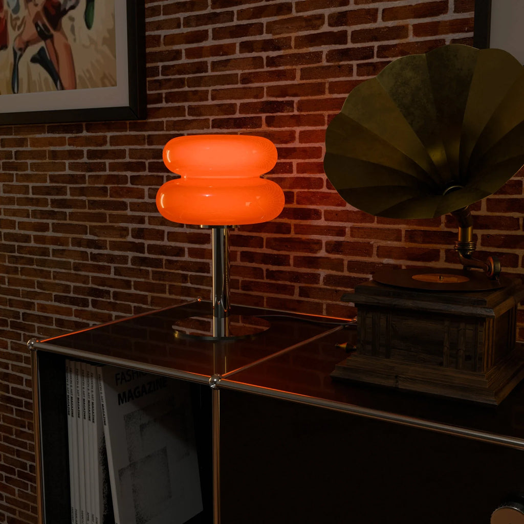 Elegant White Ceramic Table Lamp for Modern Living Room Decor