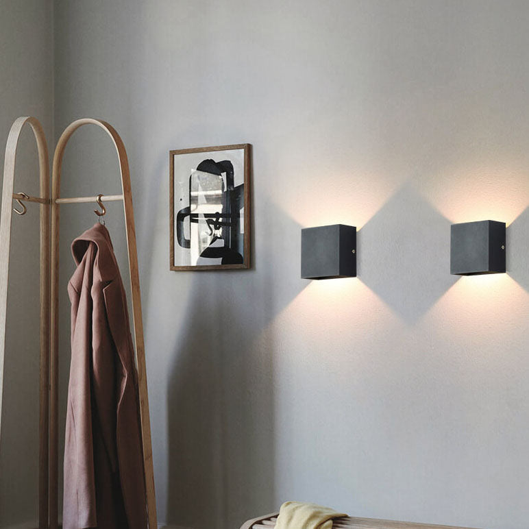 Sleek White Aluminum Square LED Wall Sconce for Contemporary Spaces