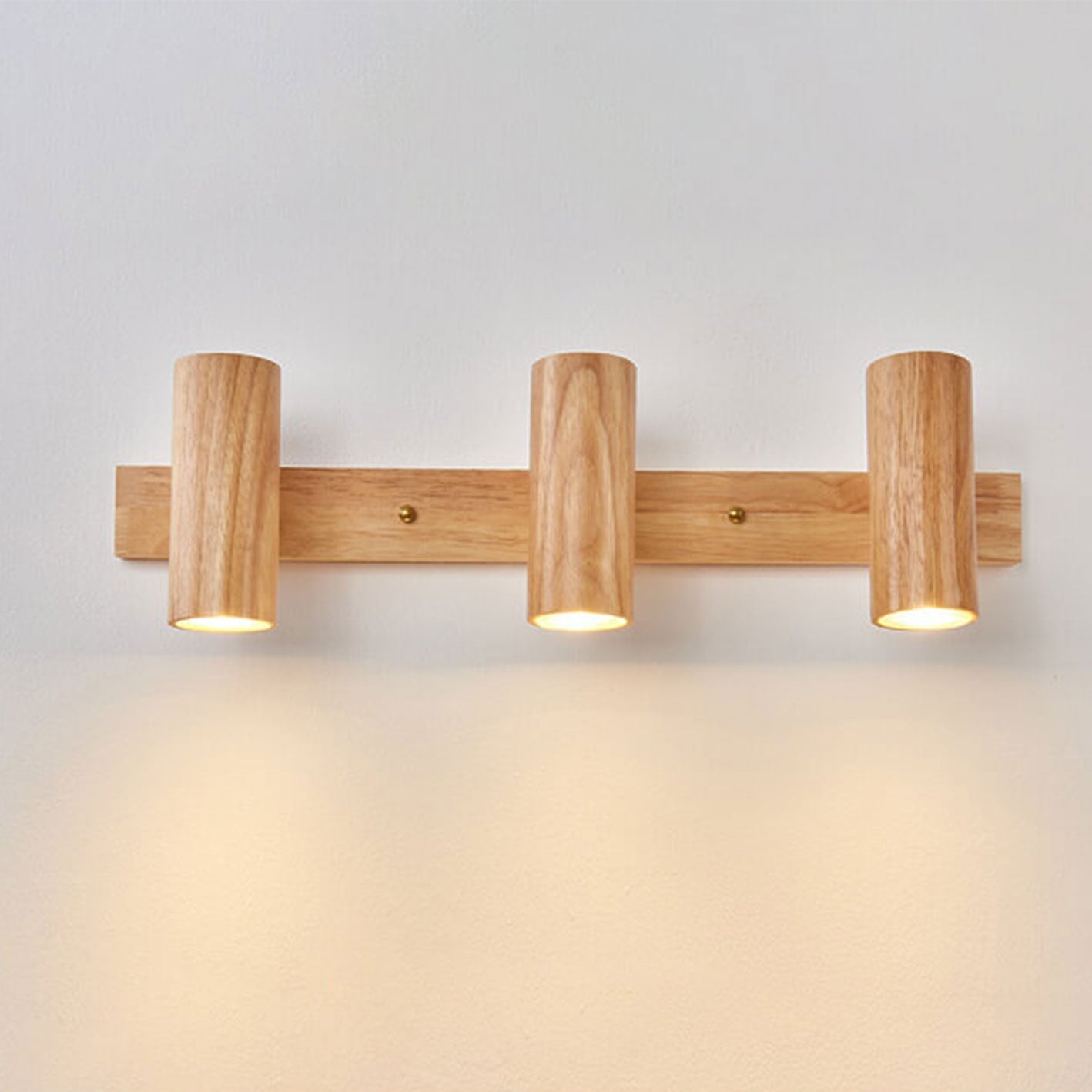 Sleek Minimalist Wooden Track Wall Sconce Lamp for Modern Living Spaces