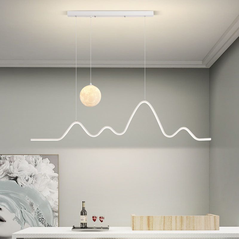 Sleek Silver Corrugated Aluminum LED Chandelier for Dining Room Lighting