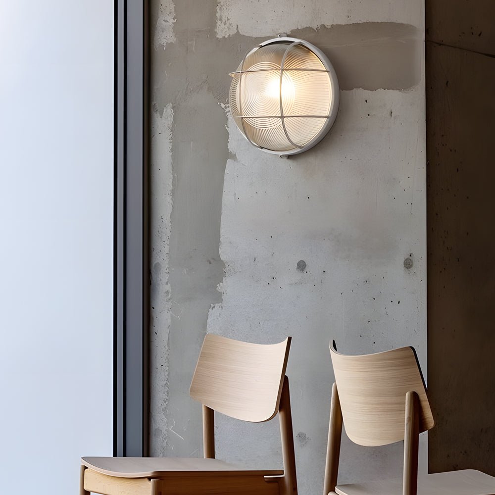 Industrial-Style Black Oval Round Outdoor Wall Light for Gardens & Patios