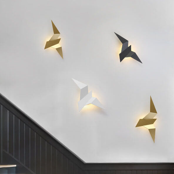 Modern Artistic Bird-Inspired Metal LED Wall Sconce for Living Room
