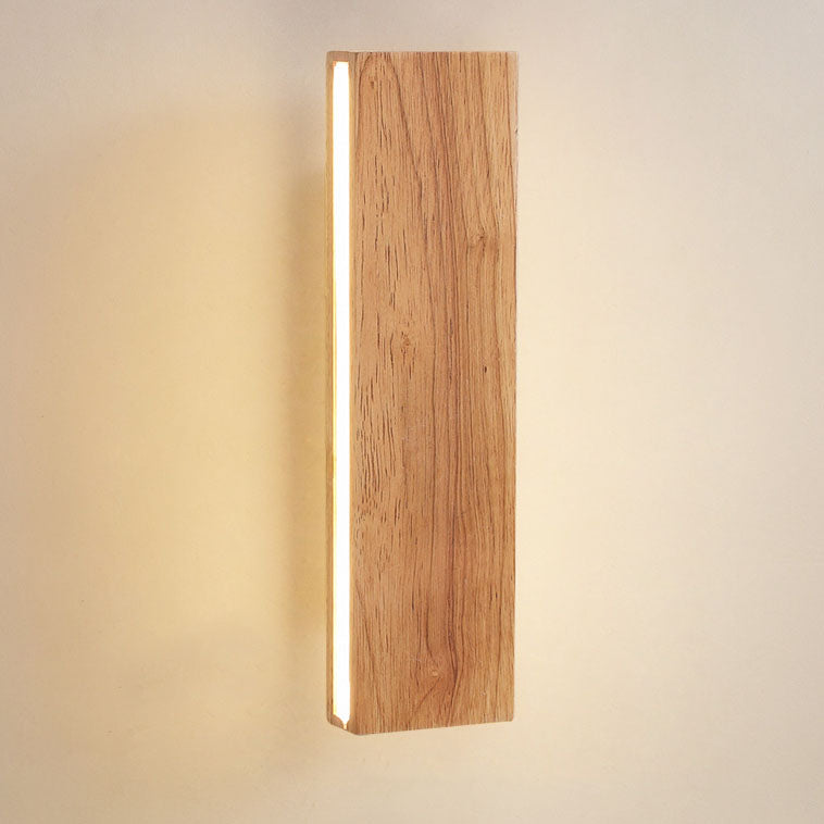 Nordic Style Rotatable Solid Wood LED Wall Sconce for Contemporary Spaces