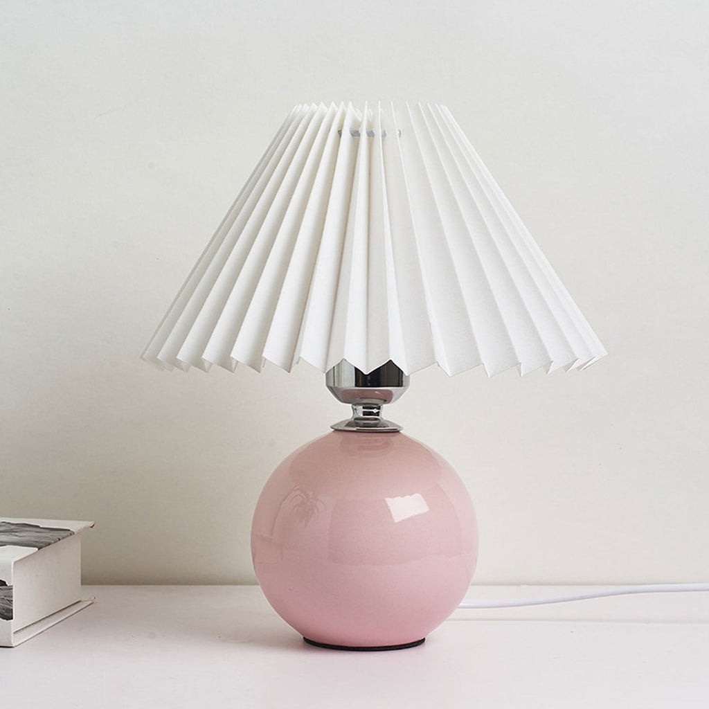 Nordic Minimalist White Ceramic Pleated Table Lamp for Bedroom Desk