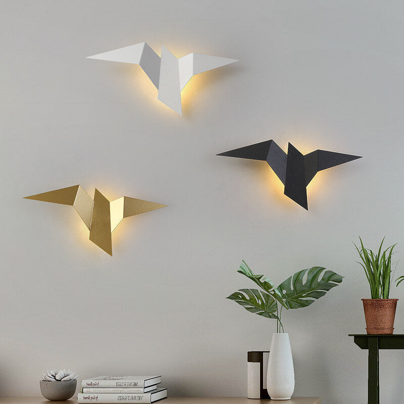 Modern Artistic Bird-Inspired Metal LED Wall Sconce for Living Room