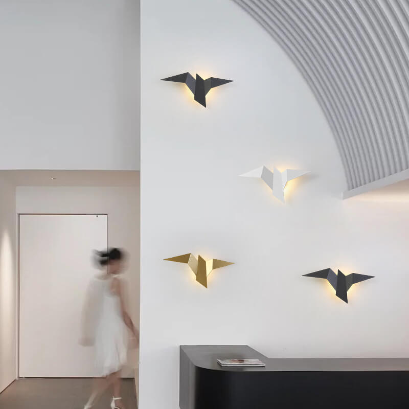 Modern Artistic Bird-Inspired Metal LED Wall Sconce for Living Room