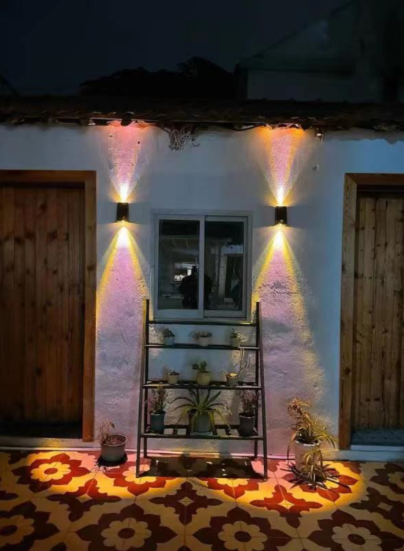 Waterproof LED Wall Sconce Lamp - Modern Solar Trapezoid Design for Outdoor