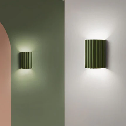 Stylish White Resin 2-Light Nordic Wall Sconce for Bedroom Decor