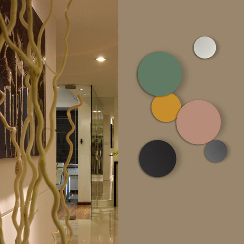 Colorful Round Iron LED Wall Sconce Light Fixture for Modern Decor