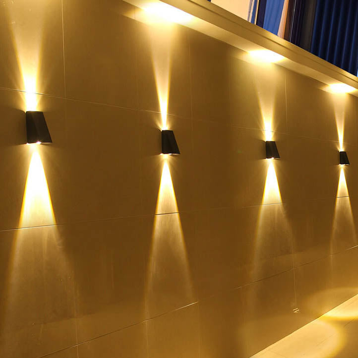 Waterproof LED Wall Sconce Lamp - Modern Solar Trapezoid Design for Outdoor
