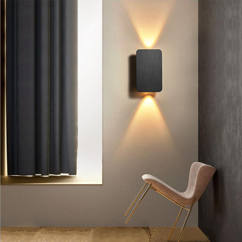 Sleek Aluminum Rectangular LED Wall Sconce Light for Modern Interiors