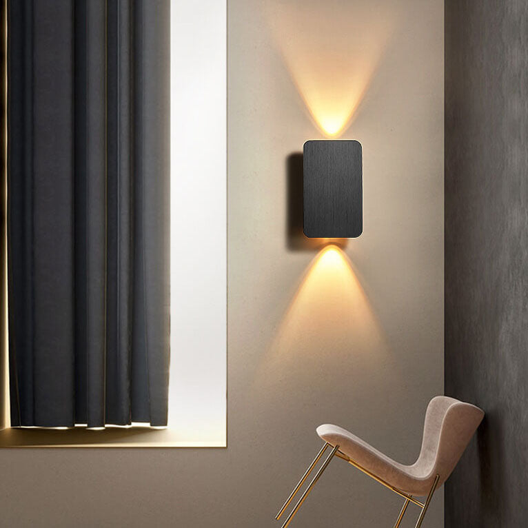 Sleek Aluminum Rectangular LED Wall Sconce Light for Modern Interiors