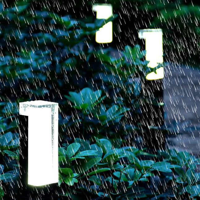 Stylish Acrylic LED Outdoor Waterproof Garden Light Column in White