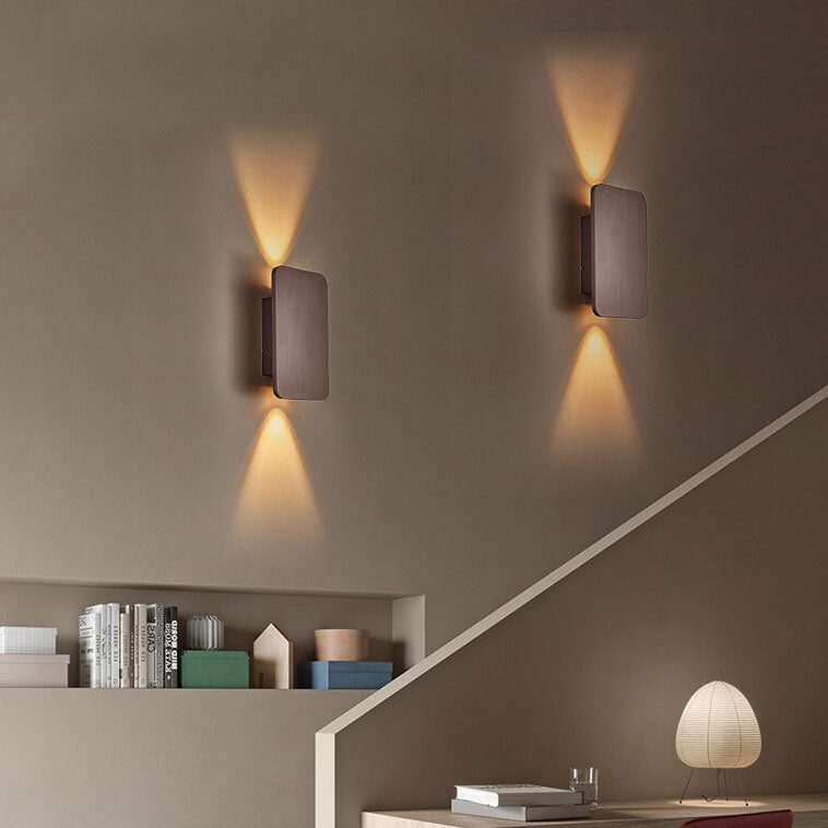 Sleek Aluminum LED Wall Sconce Lamp for Nordic Minimalist Interiors
