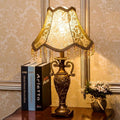 Antique European Vintage 1-Light Fabric Table Lamp for Cozy Living Room
