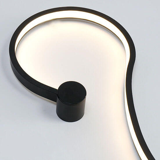 Sleek Silver Aluminum Snake Shaped LED Wall Sconce for Modern Decor