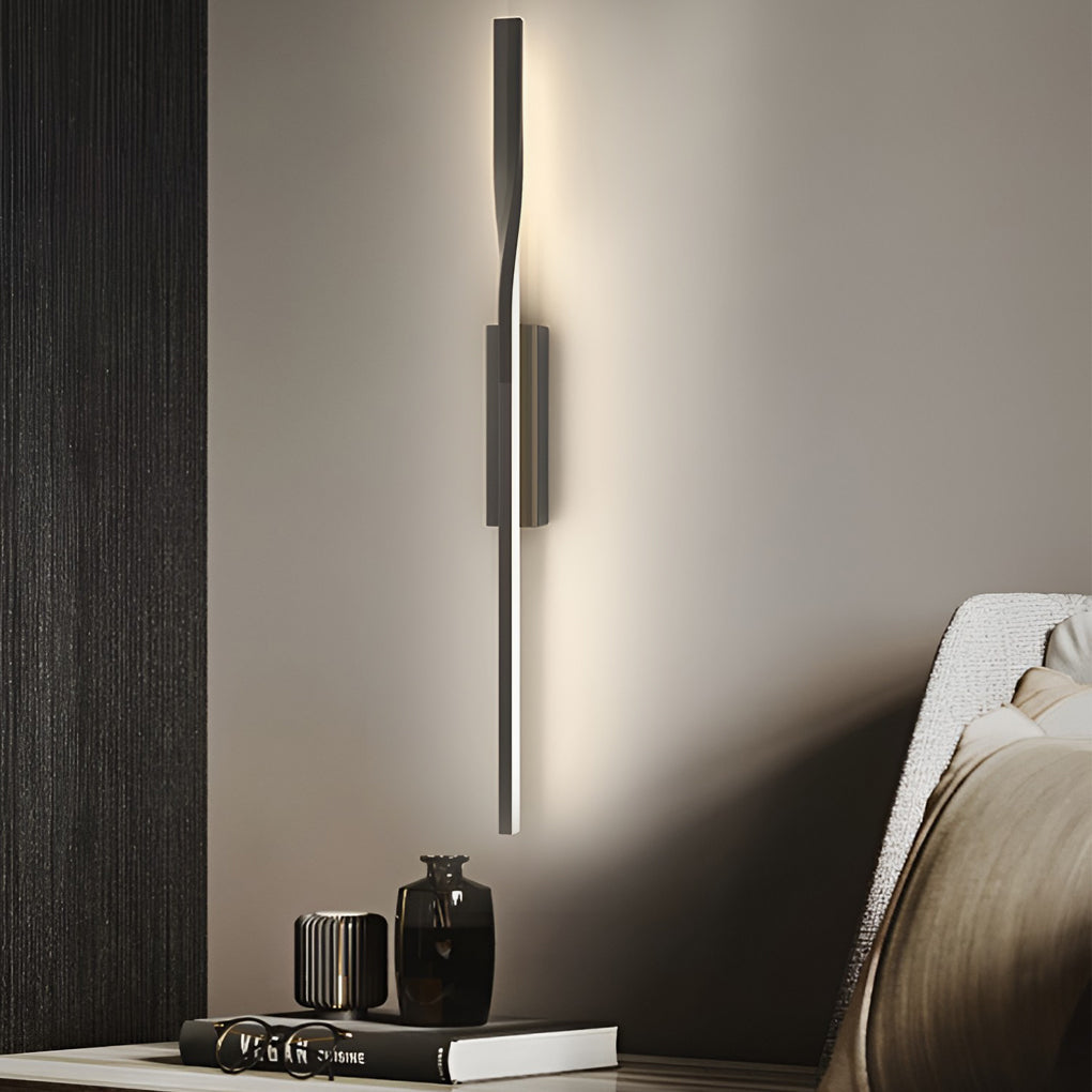 Sleek Black Linear LED Wall Sconce Light for Modern Home Decoration