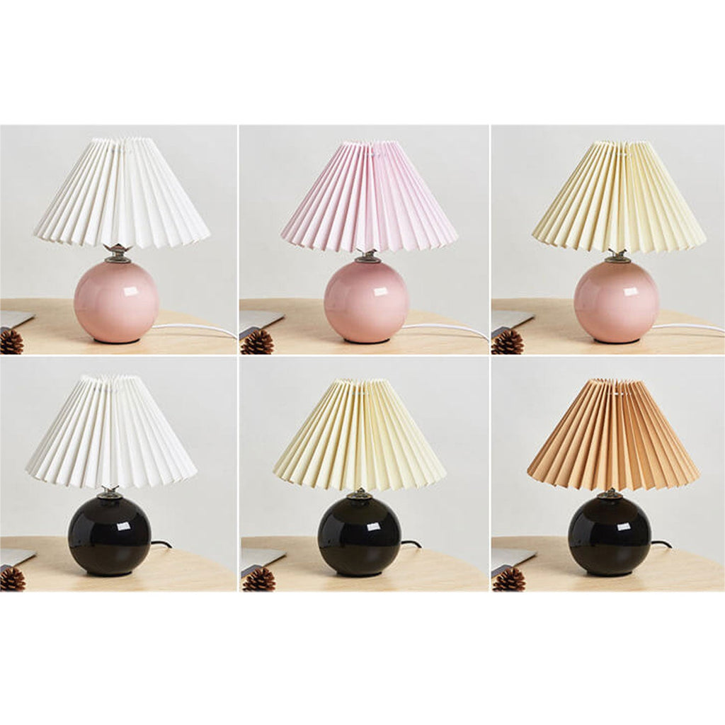 Nordic Minimalist White Ceramic Pleated Table Lamp for Bedroom Desk