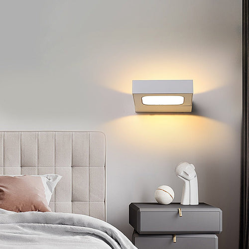 Adjustable 360° Rotating LED Wall Sconce Light Fixture for Modern Spaces