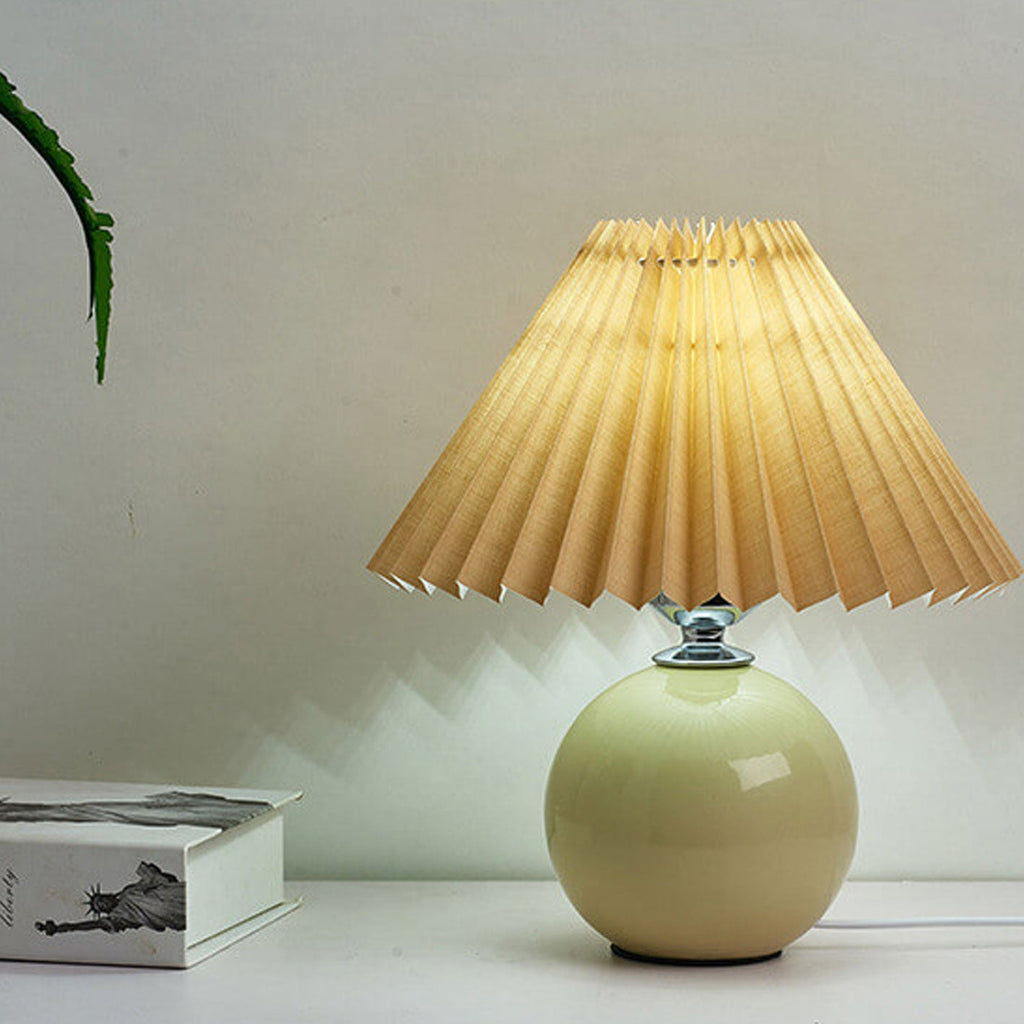 Nordic Minimalist White Ceramic Pleated Table Lamp for Bedroom Desk