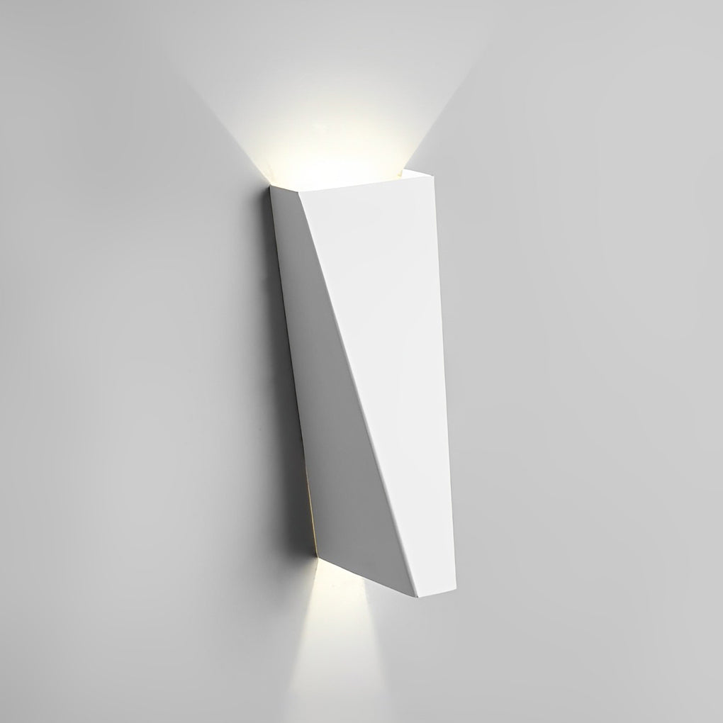 Stylish Waterproof Nordic 10W LED Up & Down Wall Lamp for Indoors