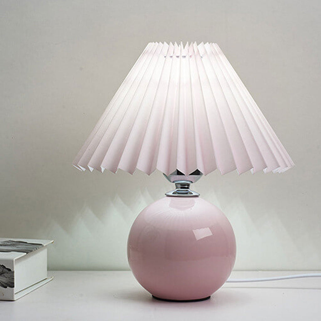 Nordic Minimalist White Ceramic Pleated Table Lamp for Bedroom Desk