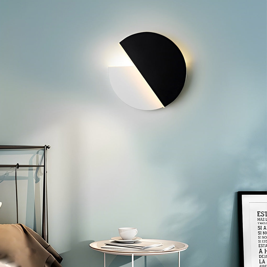 Modern Black Nordic 350° Rotatable LED Wall Sconce for Living Room