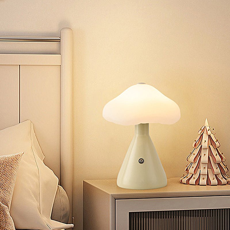 Stylish Gold Metal Mushroom Cloud LED Table Lamp for Living Room Decor