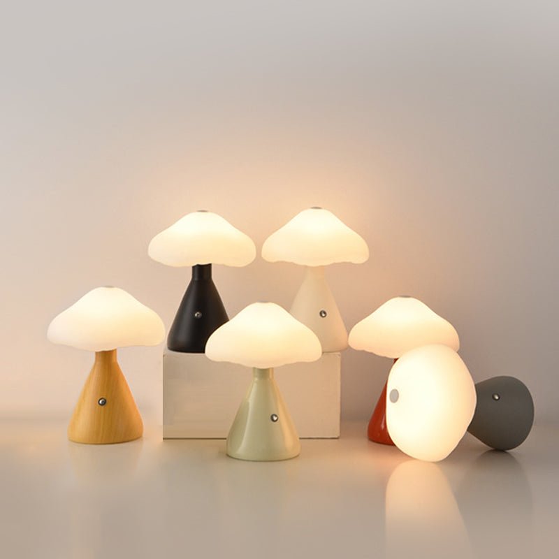 Stylish Gold Metal Mushroom Cloud LED Table Lamp for Living Room Decor