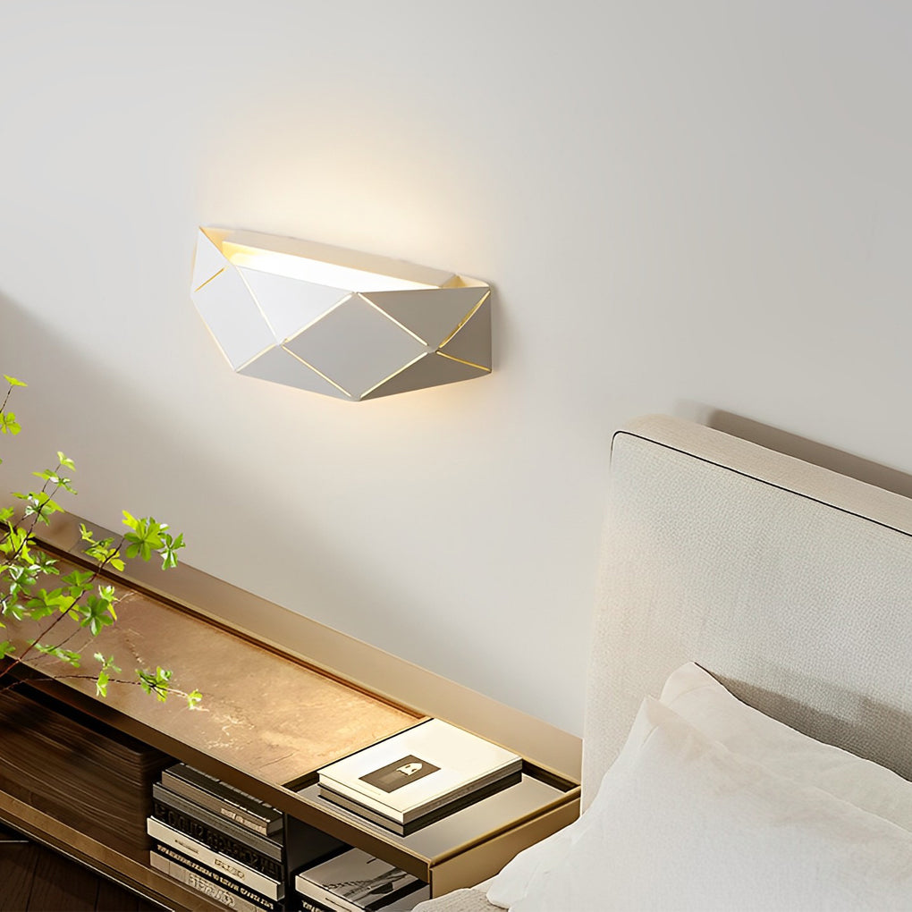 Modern Geometric Black Iron and Acrylic Wall Lamp for Living Room