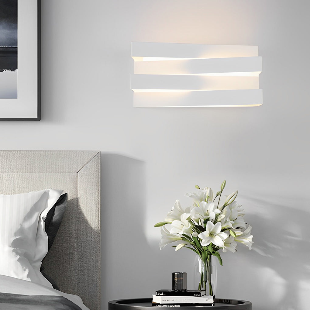Modern White Geometric LED Wall Sconce Lamp for Living Room Decor