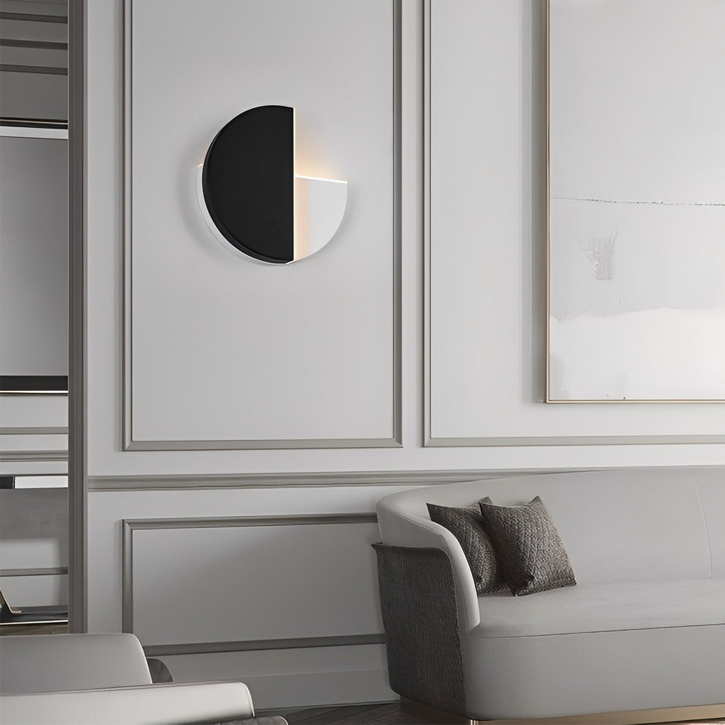 Modern Black Nordic 350° Rotatable LED Wall Sconce for Living Room