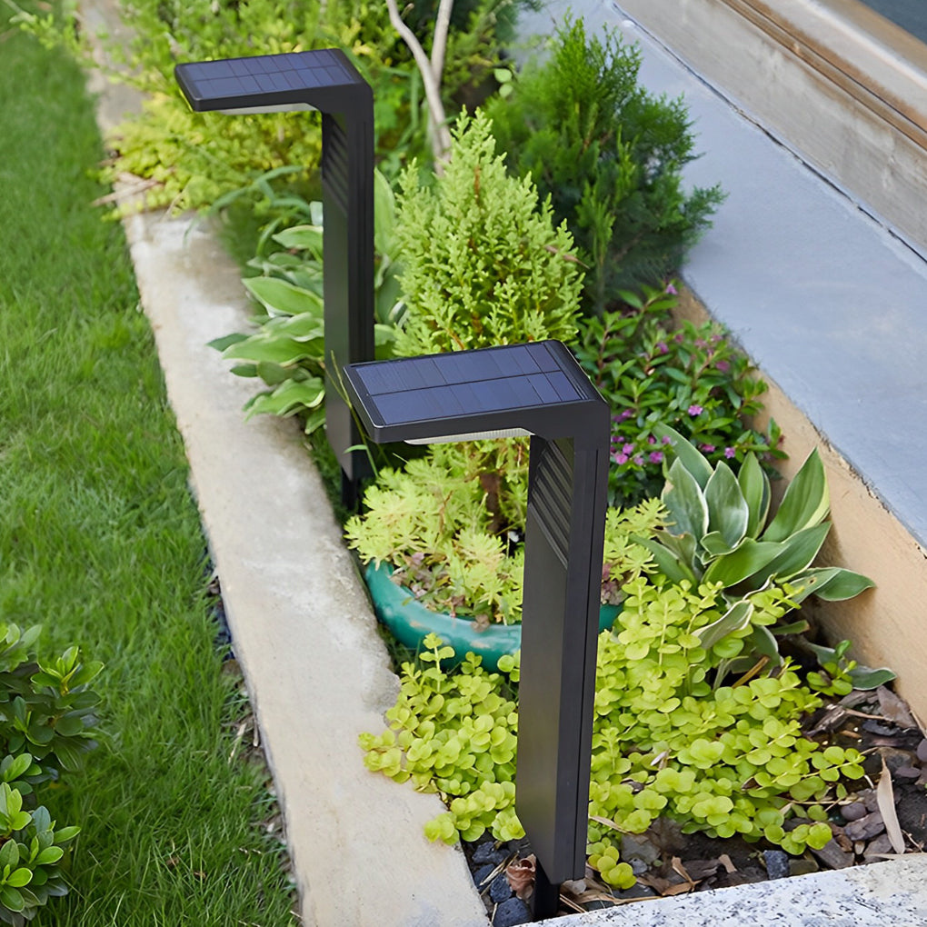Sustainable Solar-Powered LED Garden Pathway Light with Auto On/Off