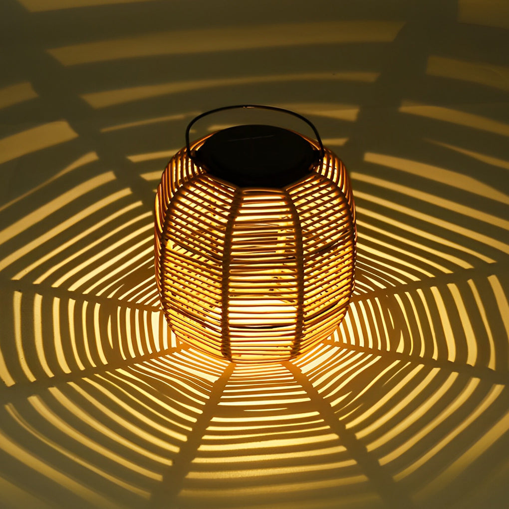 Waterproof Rattan Solar Garden Lantern Light for Outdoor Patio Décor
