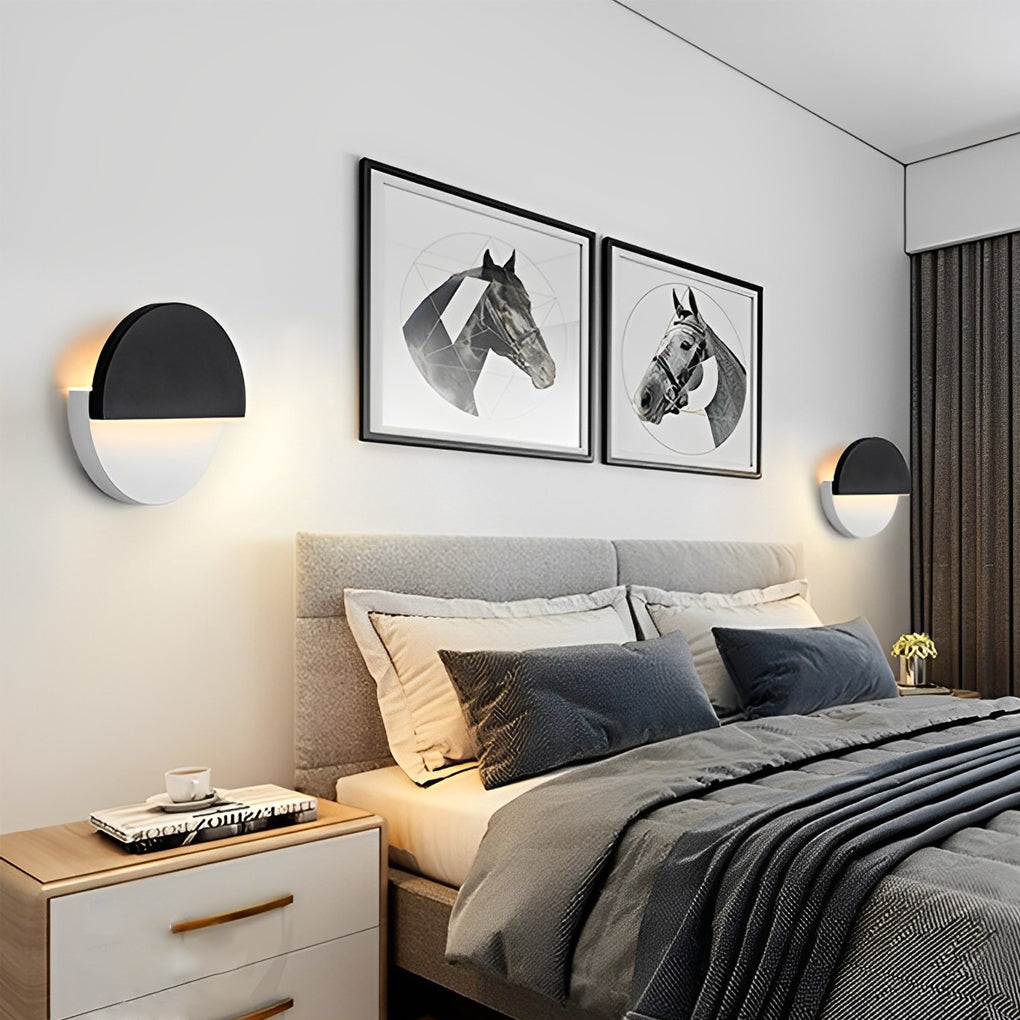 Modern Black Nordic 350° Rotatable LED Wall Sconce for Living Room