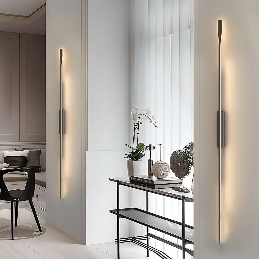 Sleek Black Linear LED Wall Sconce Light for Modern Home Decoration