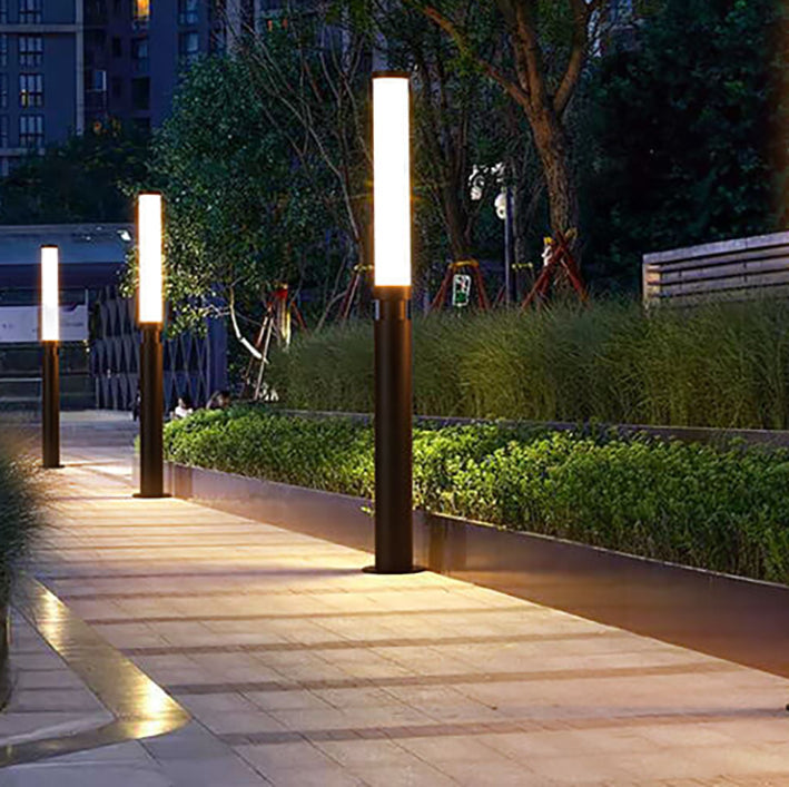 Contemporary Acrylic Waterproof LED Lawn Floor Lamp for Outdoor Use
