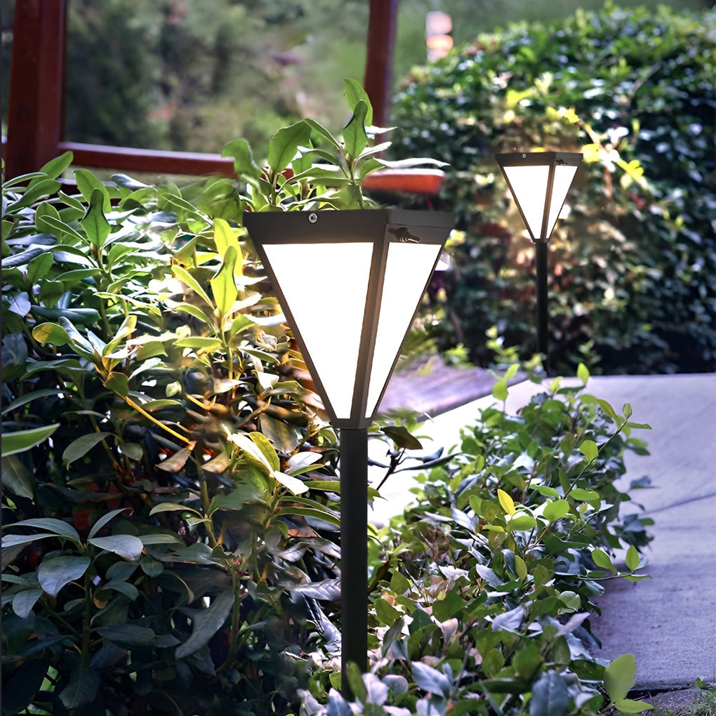 Elegant Waterproof 2.6W Solar LED Pathway Post Light for Outdoor Spaces