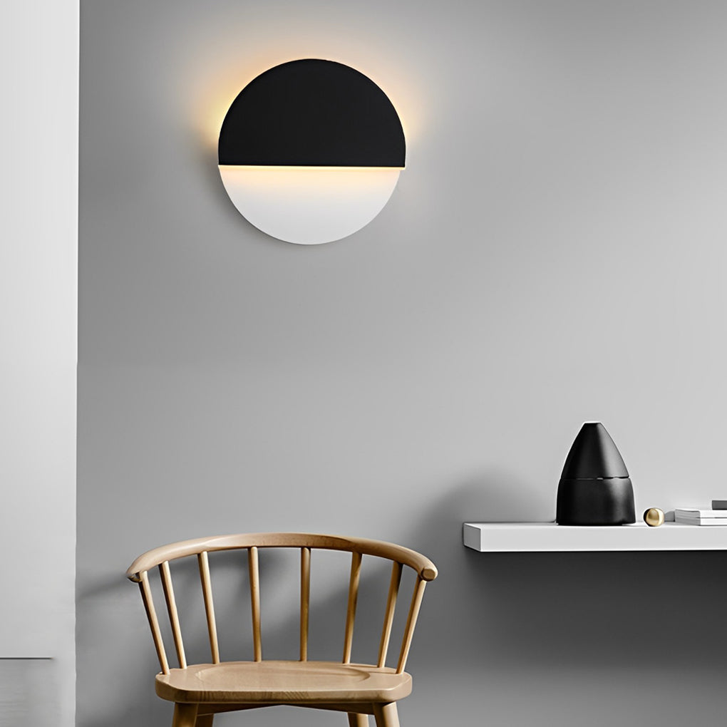 Modern Black Nordic 350° Rotatable LED Wall Sconce for Living Room